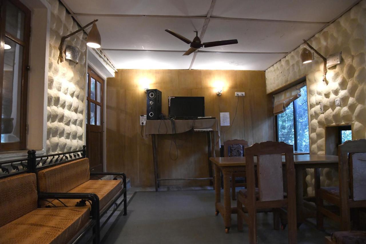Baaz Jungle Resort Khawasa Экстерьер фото